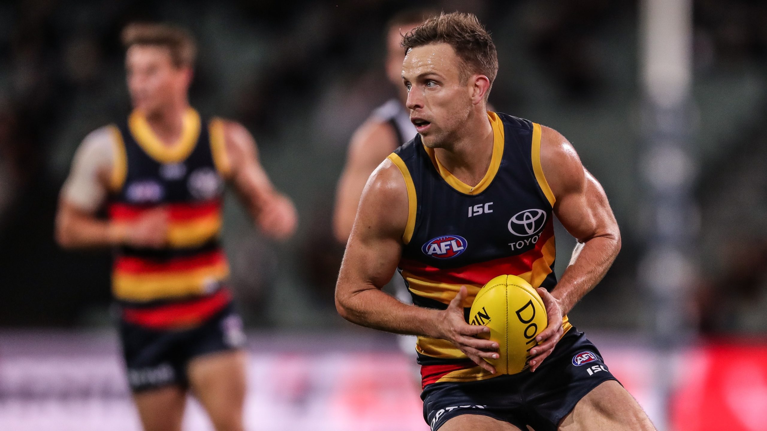 Smithers the ultimate team man for Crows AFL Players